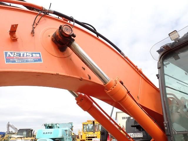 23722 25